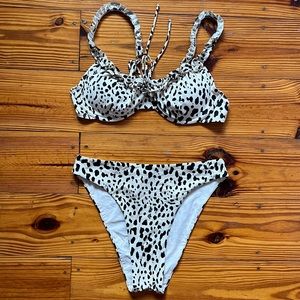 Black & cream Toluca bikini 🖤🤍